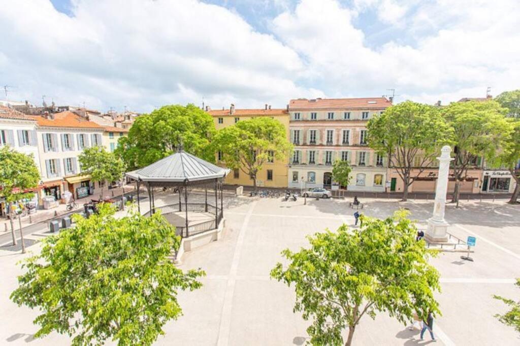 Au Coeur Du Viel Antibes - Cosy Appartement Экстерьер фото