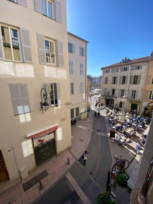Au Coeur Du Viel Antibes - Cosy Appartement Экстерьер фото